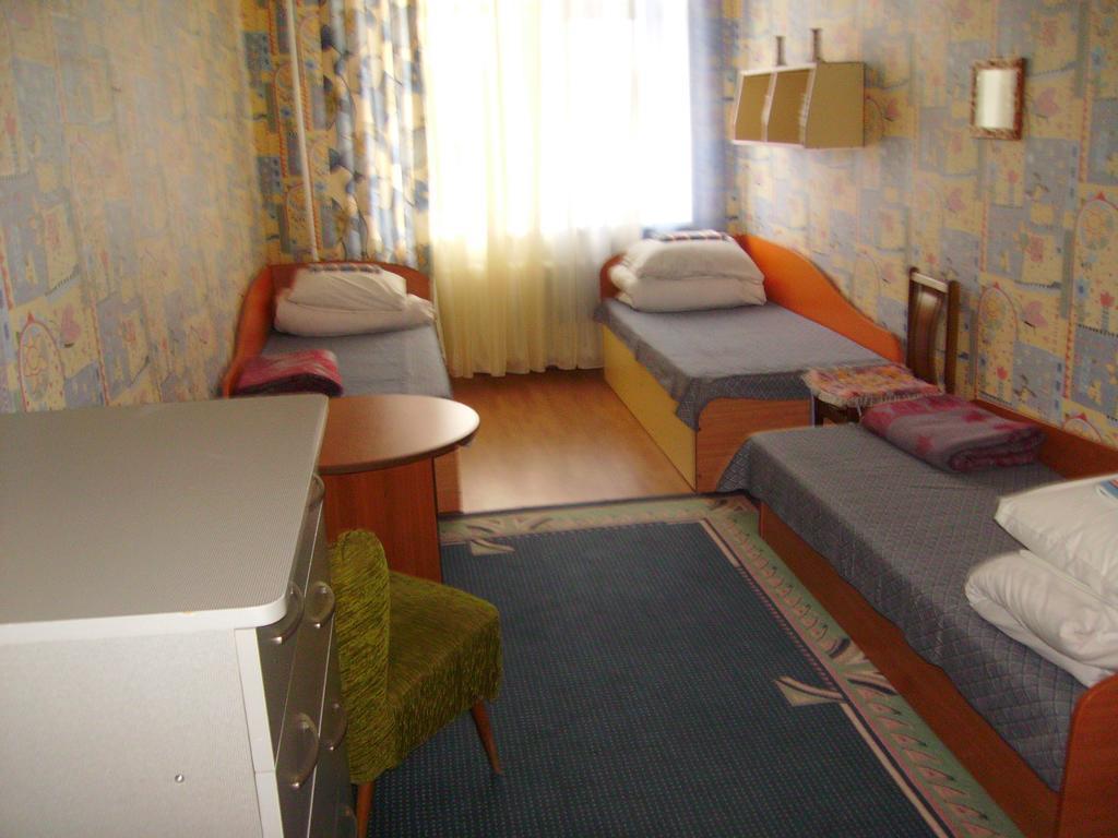 Hotel Apgyvendinimo Istaiga Kornealita-Zarasai Exterior foto